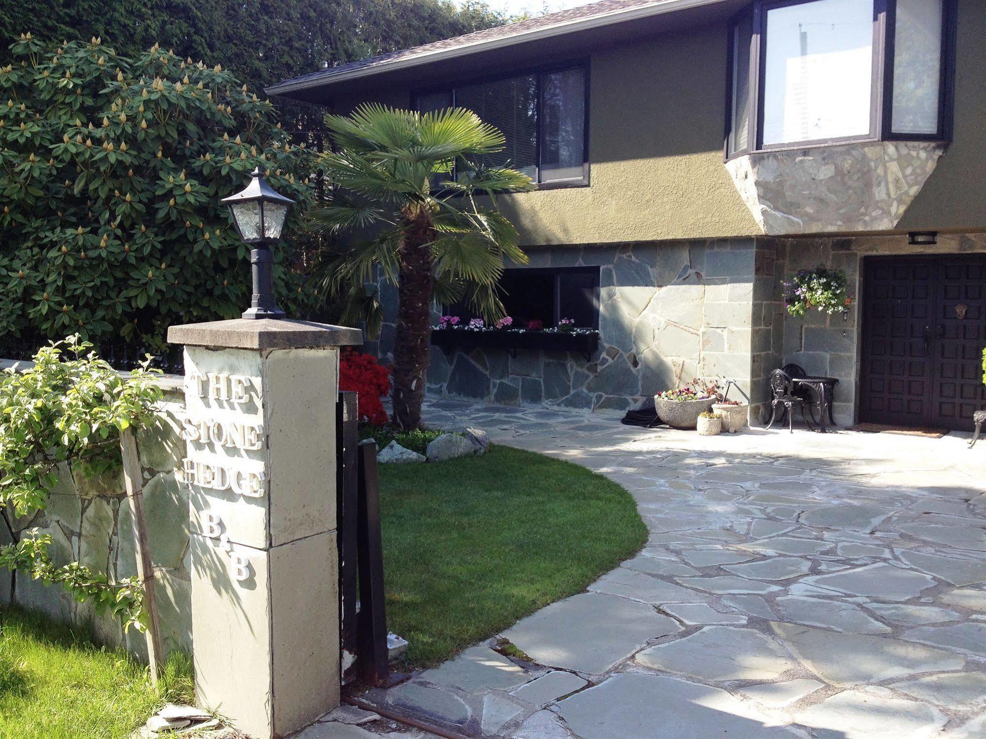 The Stone Hedge Bed And Breakfast Richmond Exterior foto